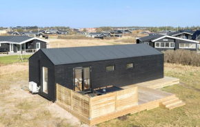 Amazing Home In Løkken With Wifi